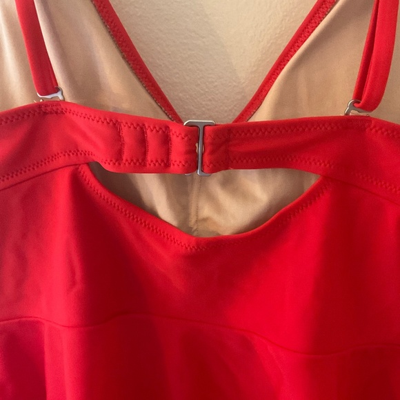 Tankini! 🌸🩷👙 - Picture 4 of 10